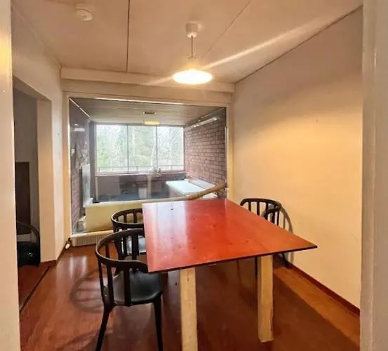 Kotimaailma - Tilava Rivitalo Asunto 3mh Ja Sauna Laehellae Korson Keskustaa *